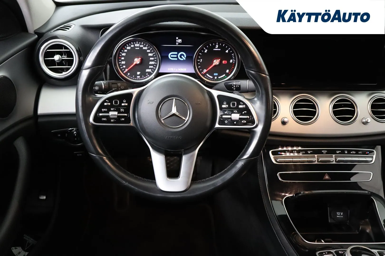 Mercedes-Benz E GZZ-444 carousel image