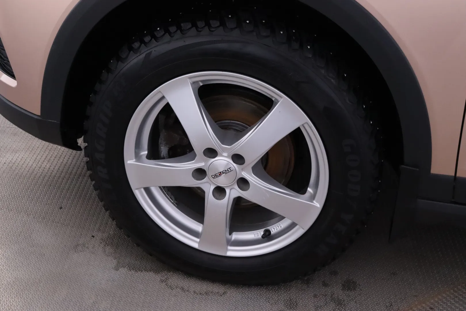 SEAT Arona EPB-934 carousel image