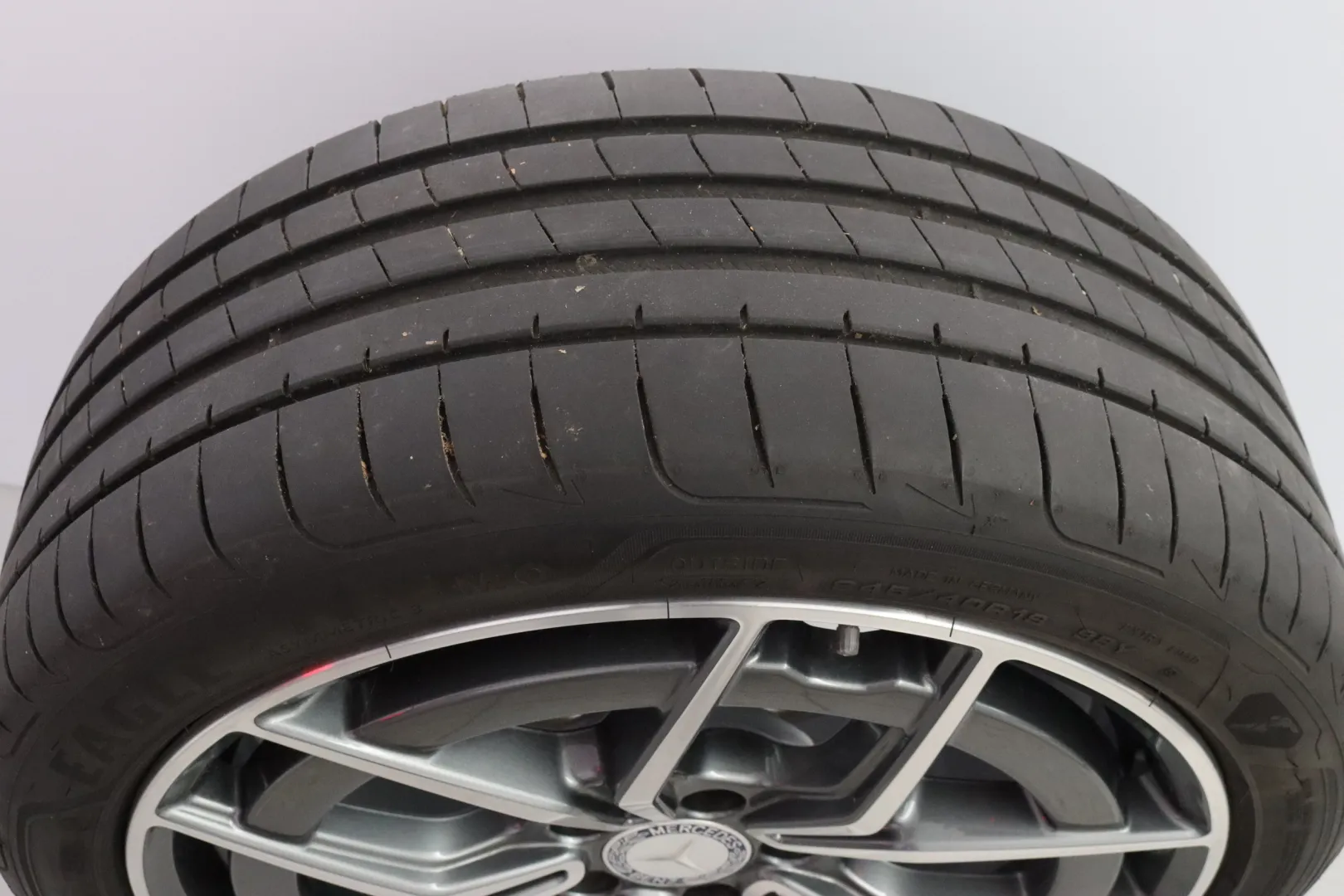 MERCEDES-BENZ E OZK-927 carousel image