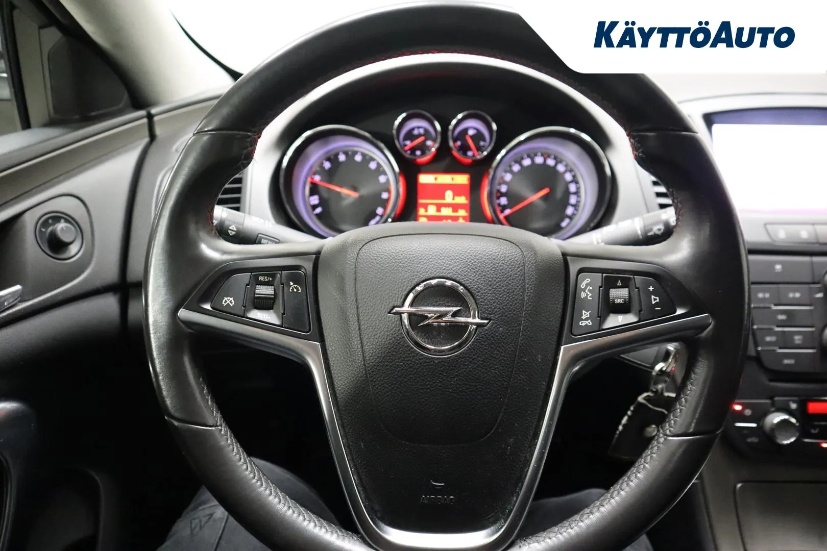 OPEL Insignia YVZ-605 carousel image