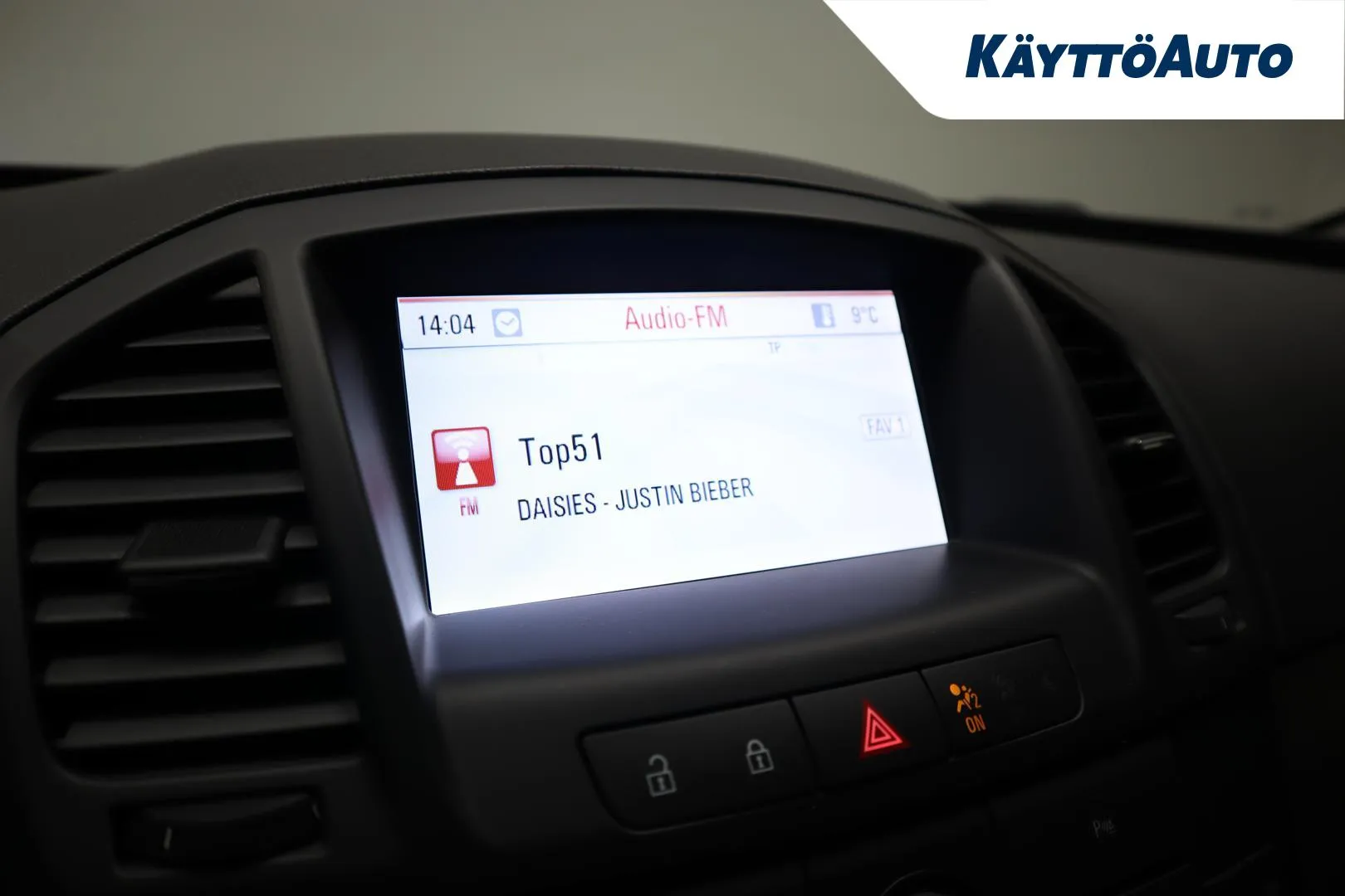 OPEL Insignia YVZ-605 carousel image