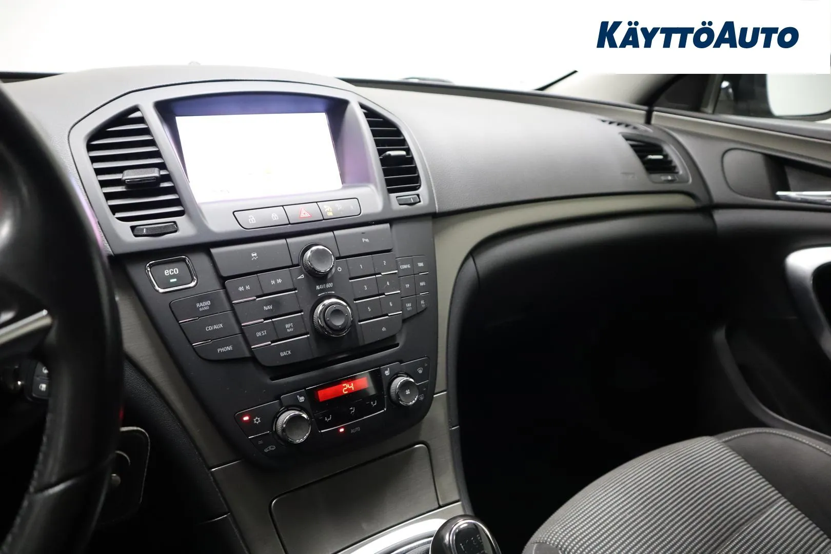 OPEL Insignia YVZ-605 carousel image