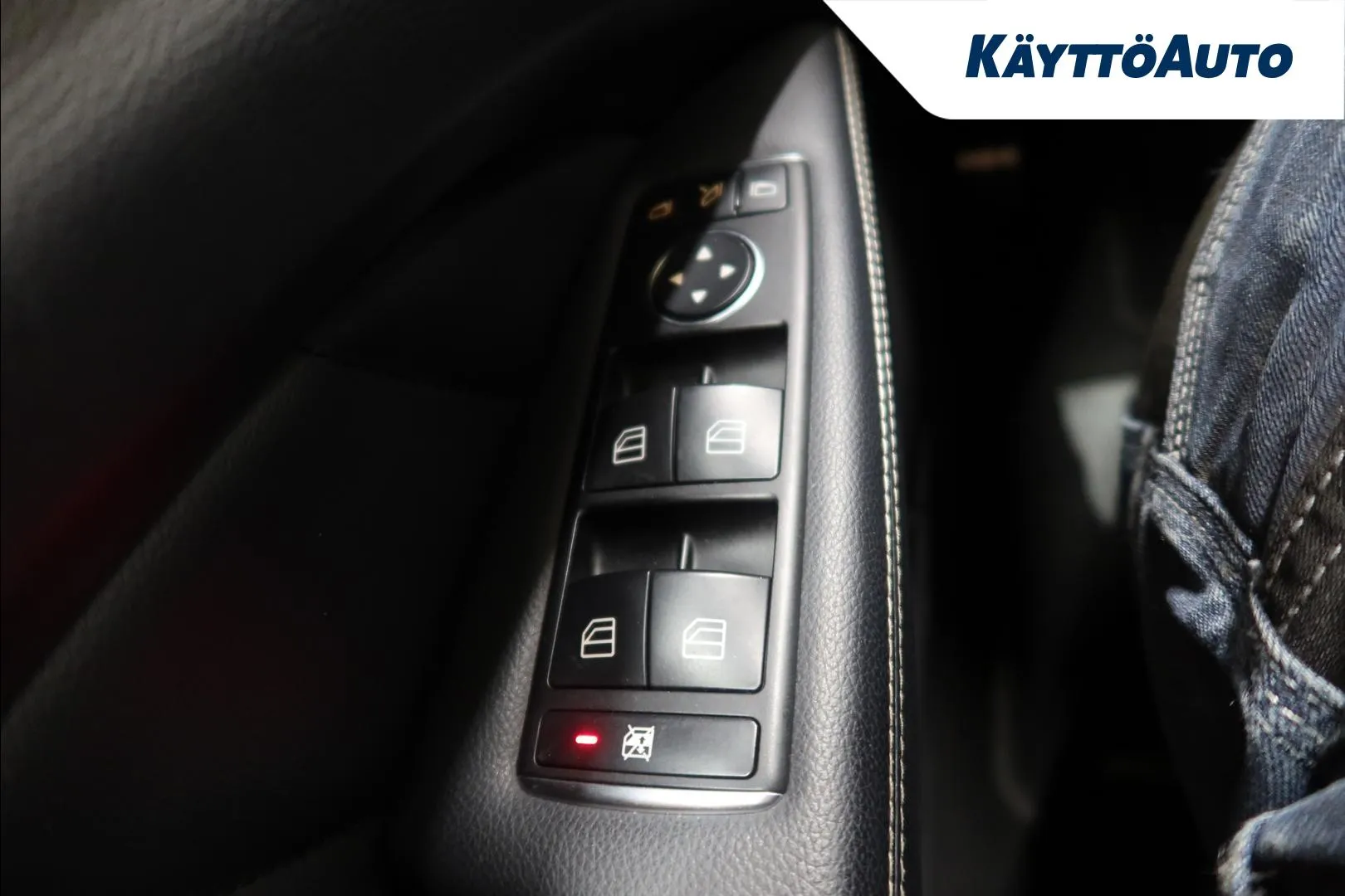 Mercedes-Benz CLS MLM-326 carousel image