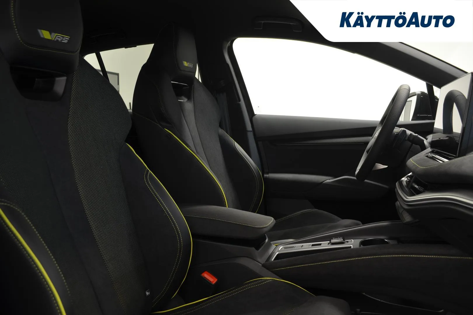 Skoda Elroq LTM-161 carousel image