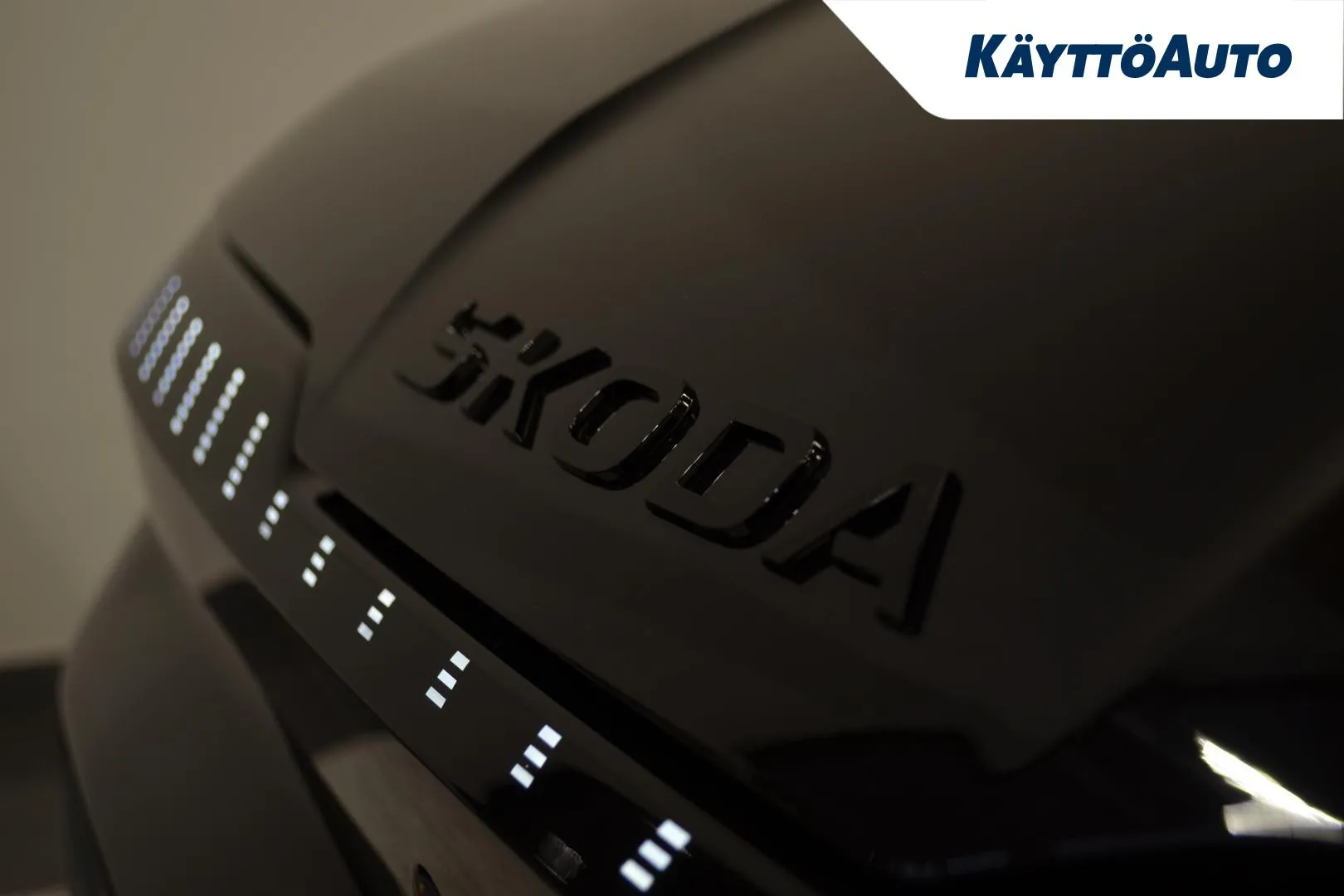 Skoda Elroq LTM-161 carousel image