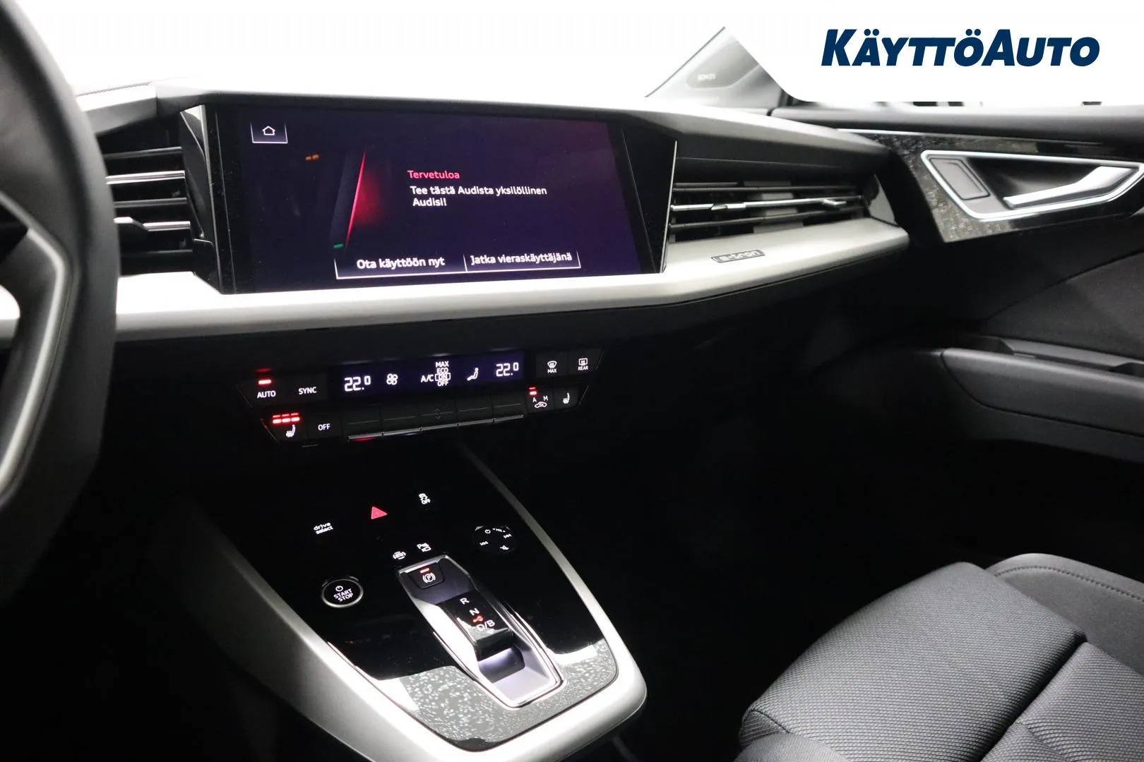 Audi Q4 e-tron NOG-218 carousel image