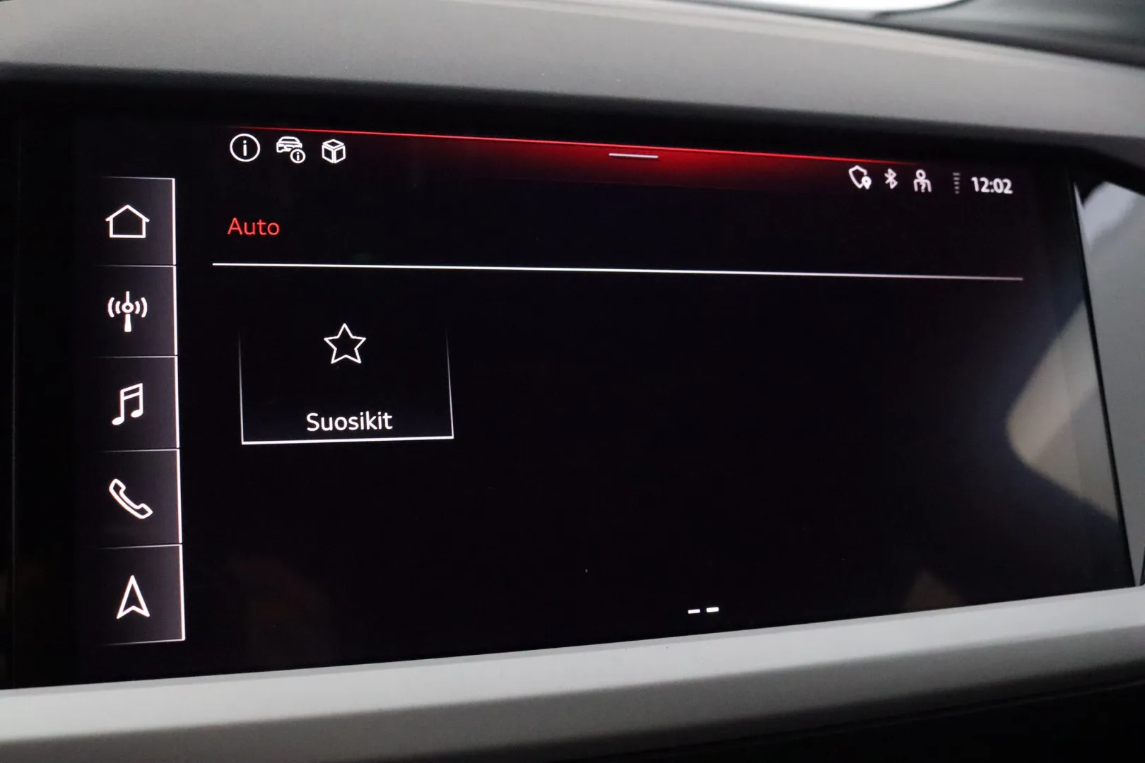 Audi Q4 e-tron NOG-207 carousel image