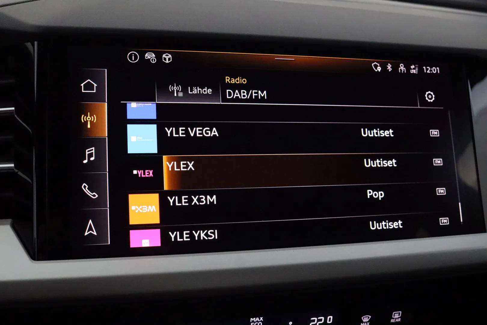 Audi Q4 e-tron NOG-207 carousel image