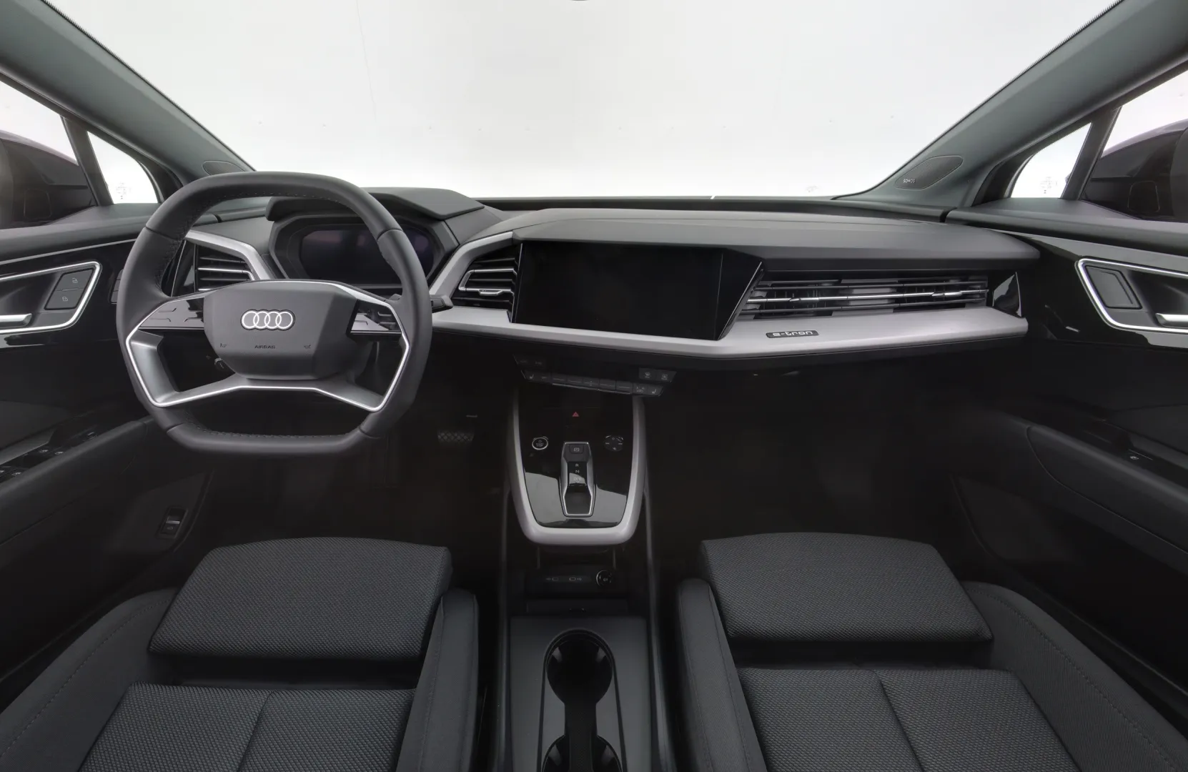 Audi Q4 e-tron NOG-207 carousel image