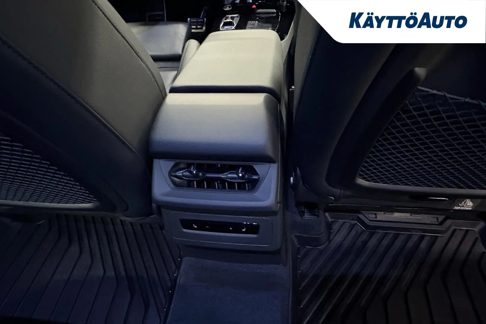 AUDI Q6 e-tron LSS-472 carousel image