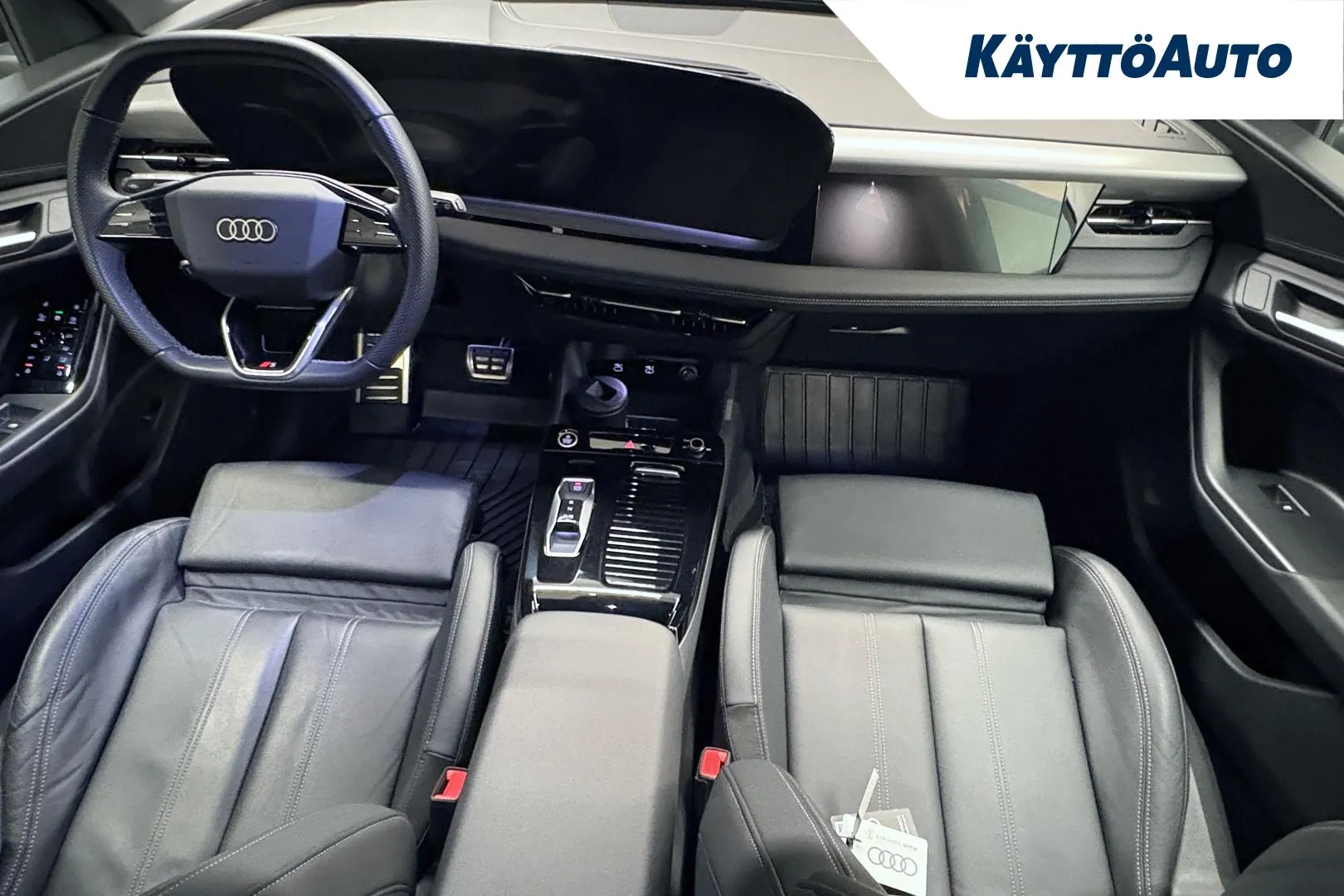 AUDI Q6 e-tron LSS-472 carousel image