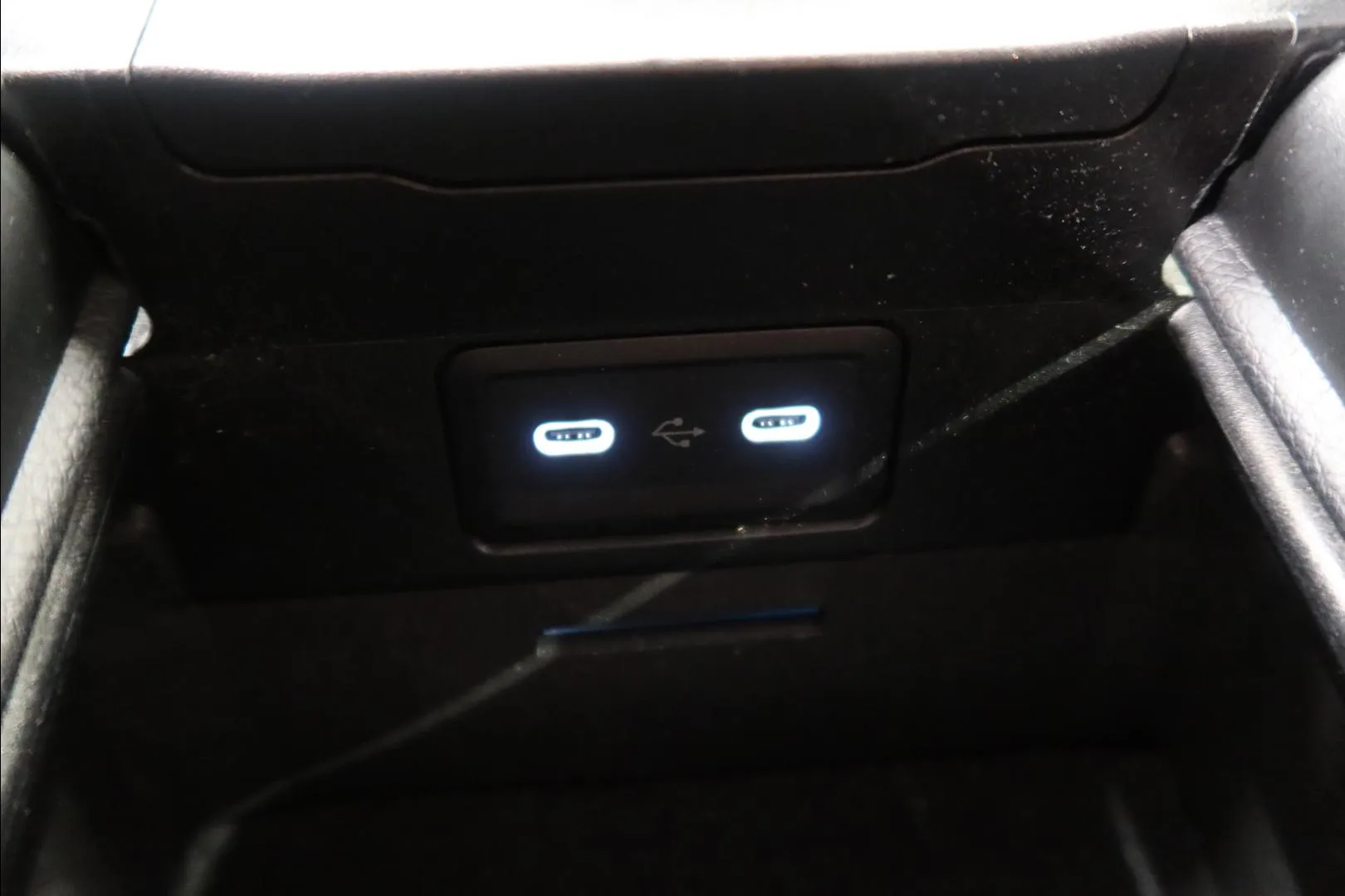 Mercedes-Benz C ZZG-634 carousel image