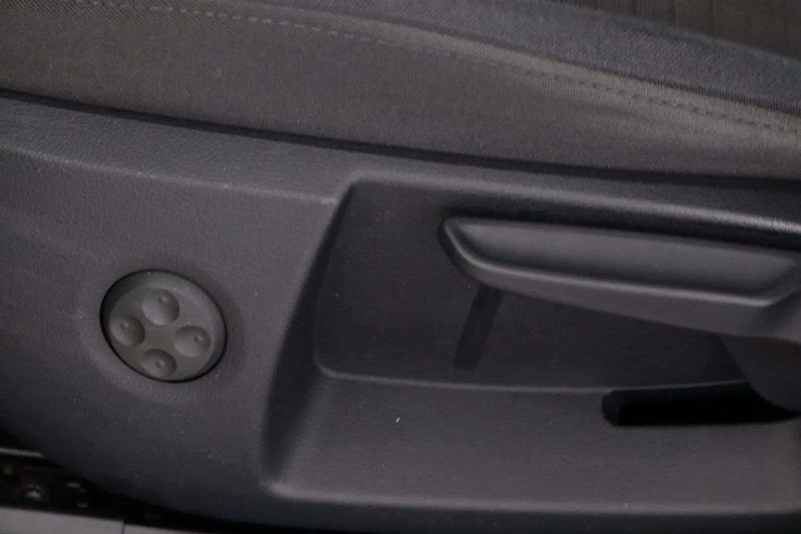 AUDI A3 NLE-105 carousel image