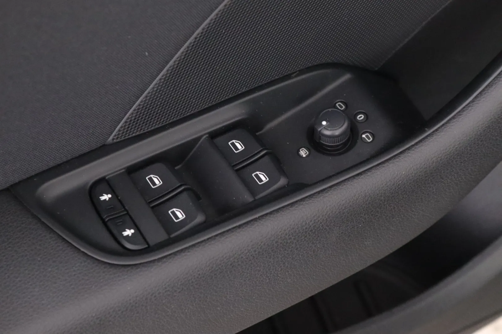 AUDI A3 NLE-105 carousel image