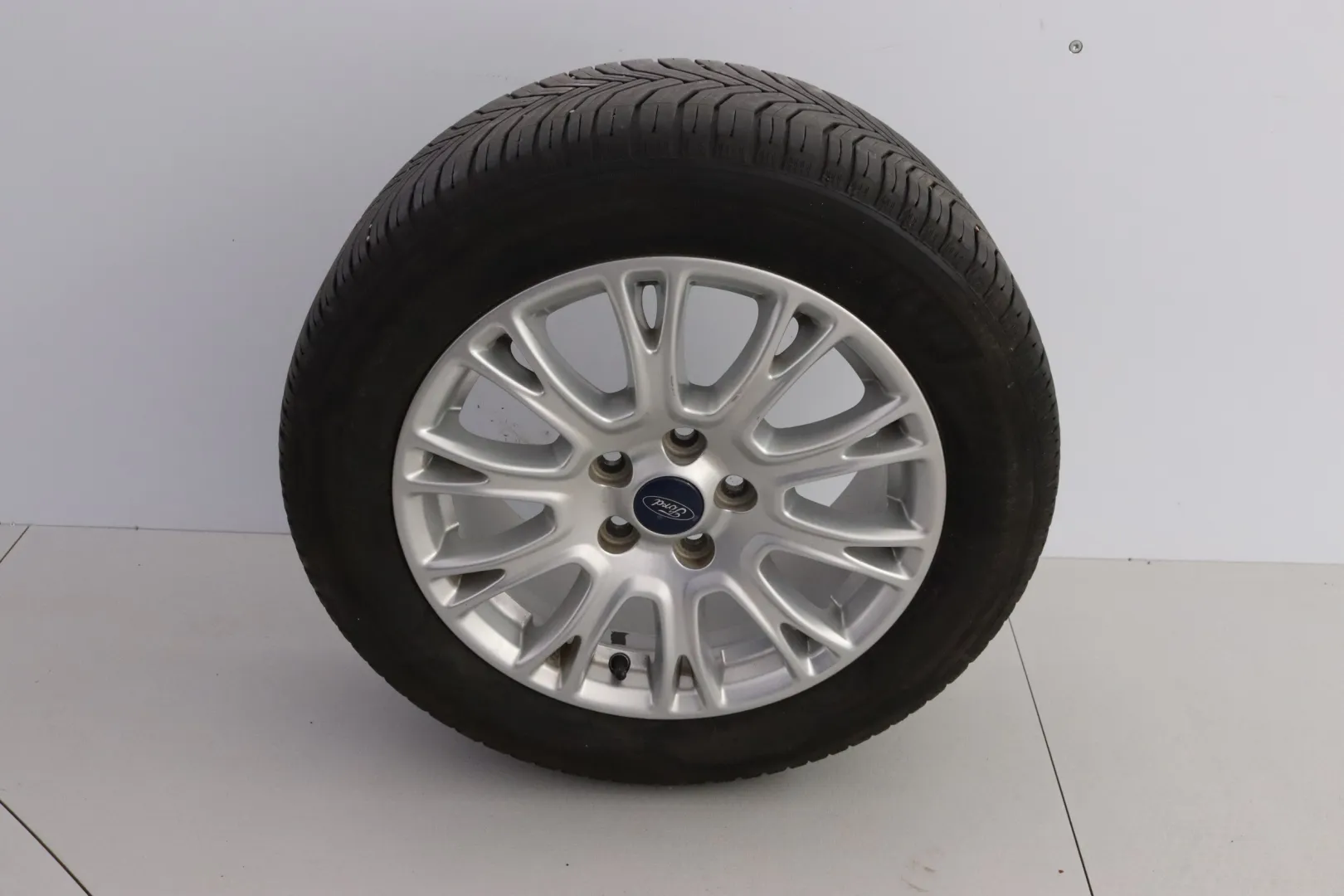 FORD Mondeo SMO-586 carousel image