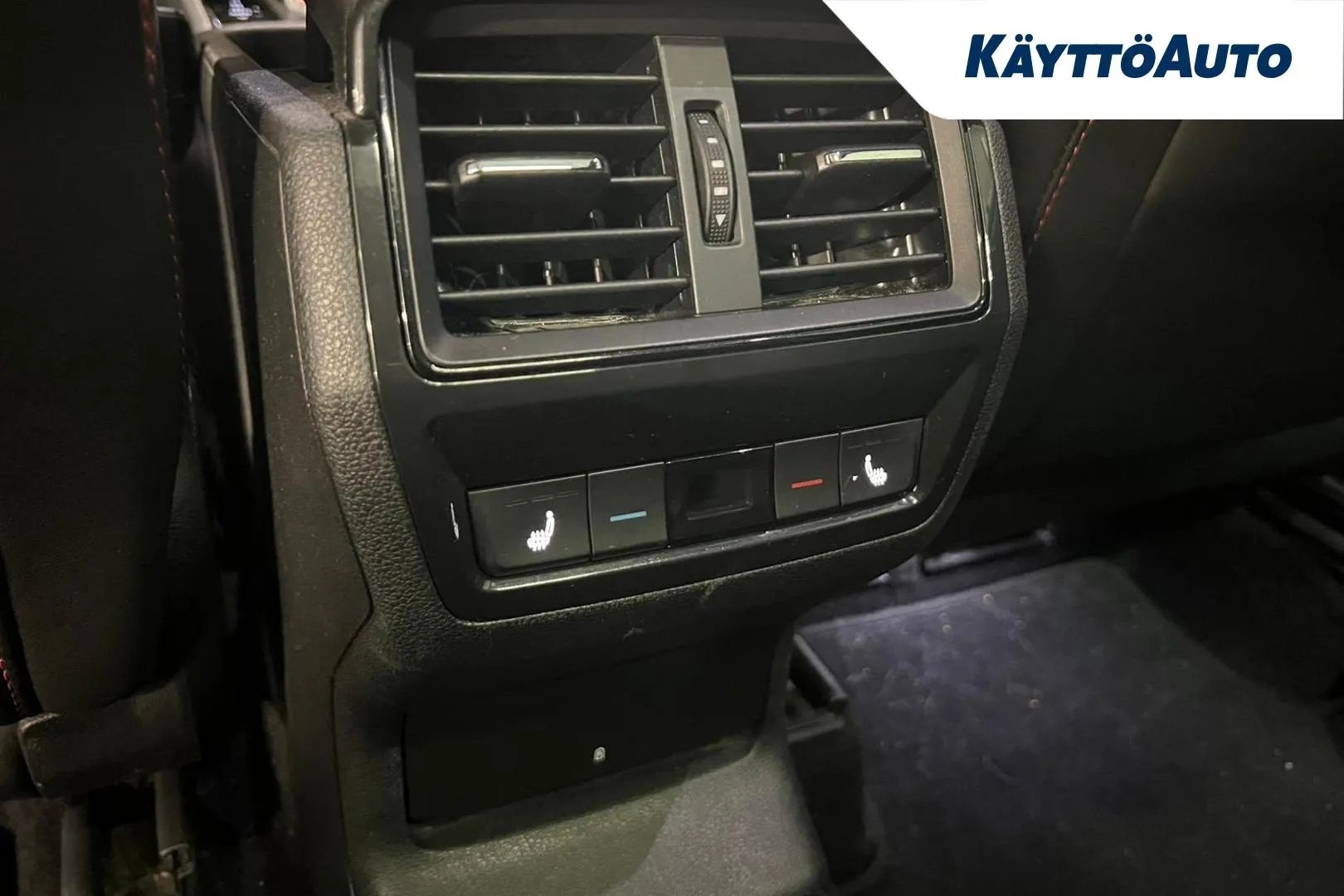 SKODA Kodiaq YLF-516 carousel image