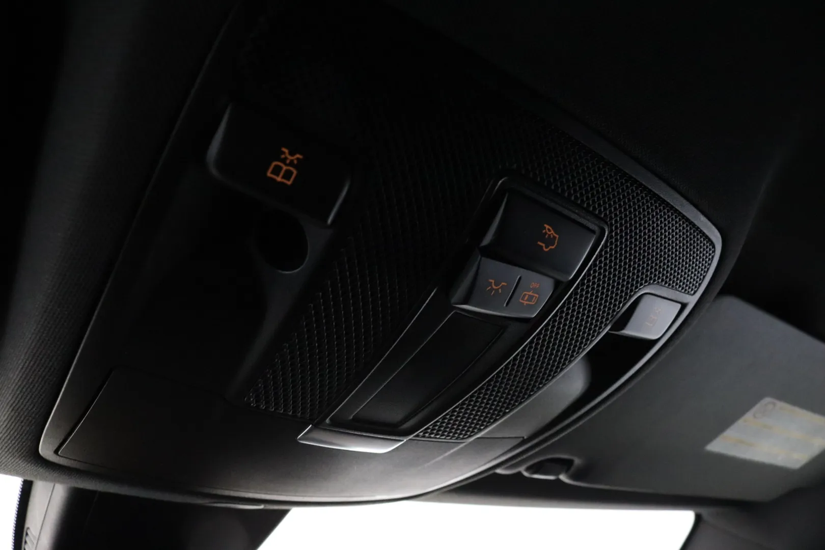 Mercedes-Benz A NLH-211 carousel image