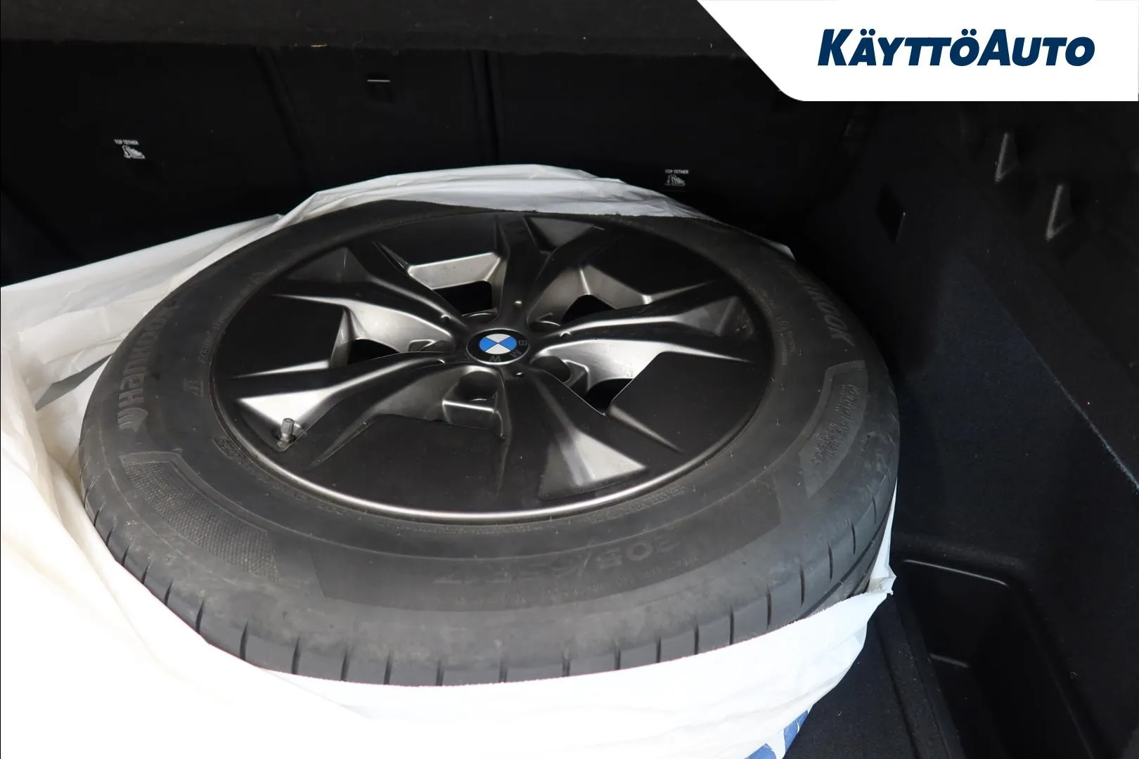 BMW iX1 GRC-775 carousel image