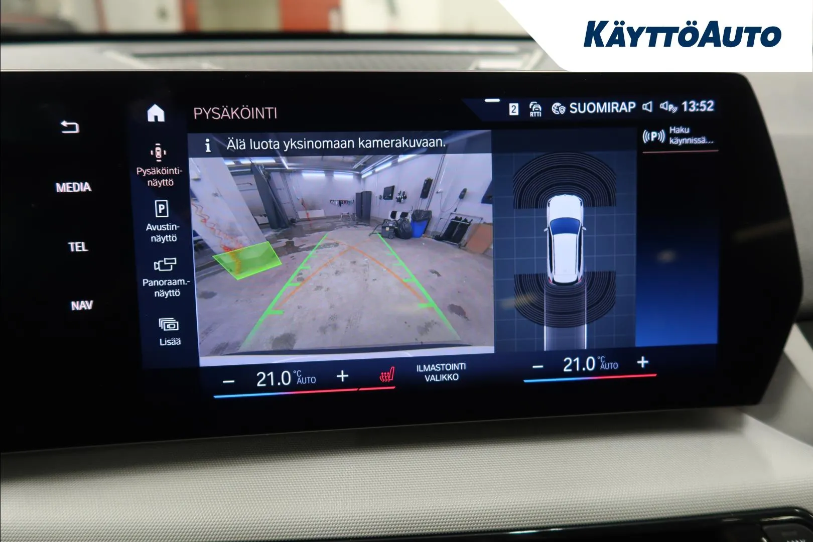 BMW iX1 GRC-775 carousel image