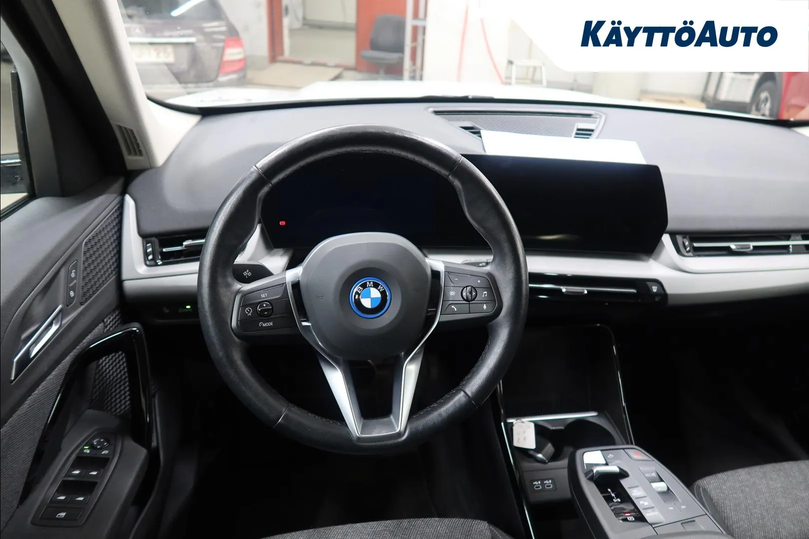 BMW iX1 GRC-775 carousel image