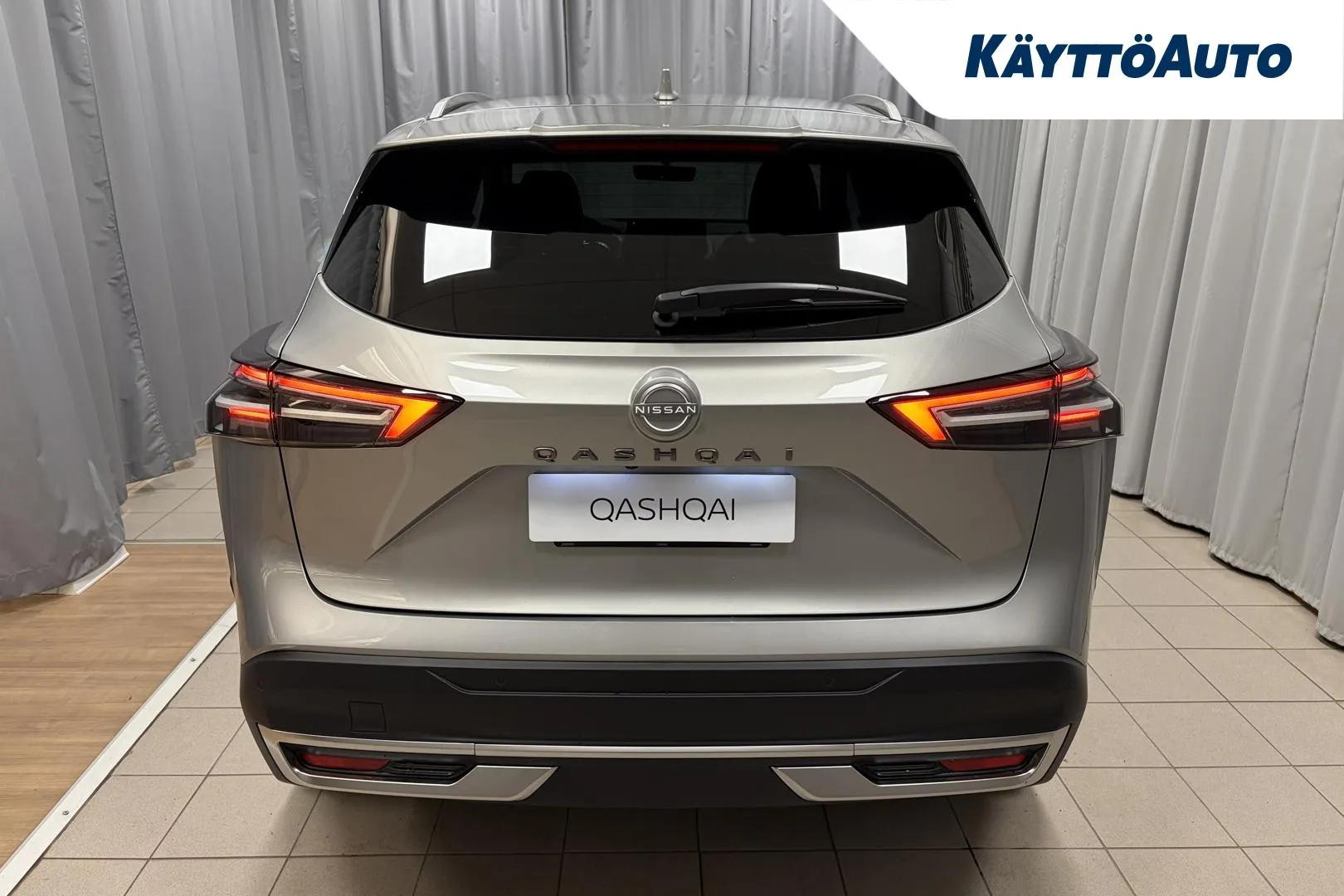 Nissan Qashqai FSR-819 carousel image