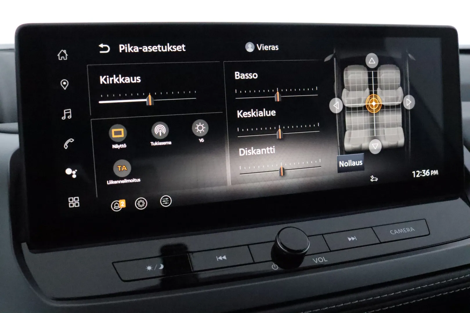 Nissan Qashqai RXE-842 carousel image