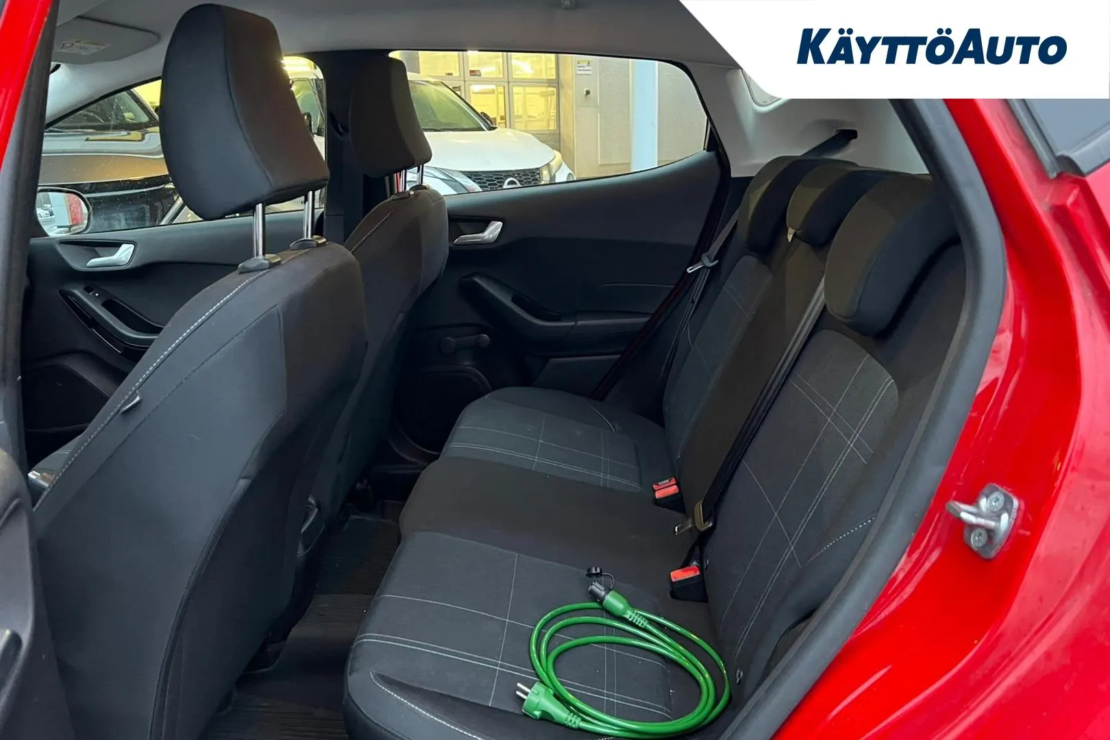 FORD Fiesta ZNE-618 carousel image