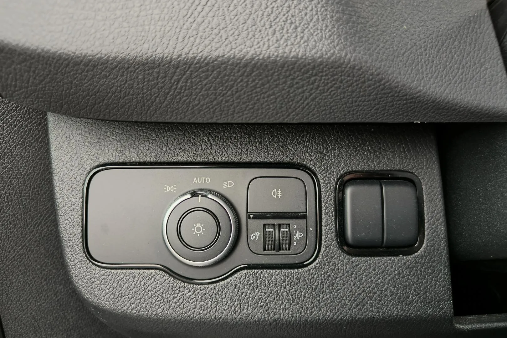 Mercedes-Benz Sprinter 726309 carousel image