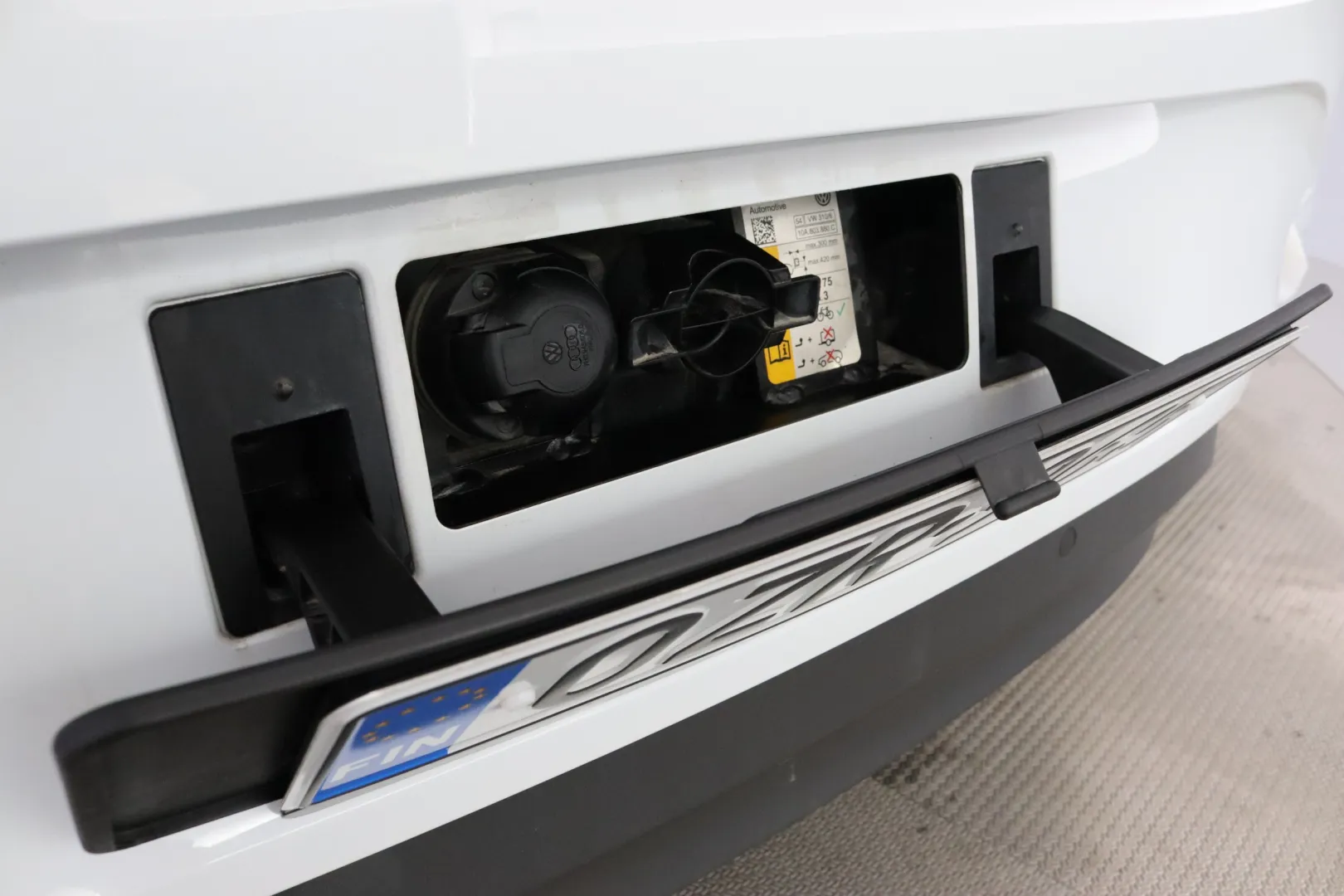 Volkswagen ID.3 OZR-965 carousel image