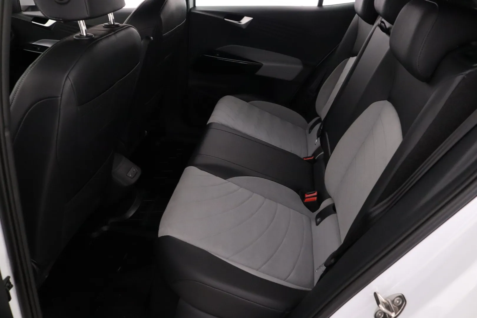 Volkswagen ID.3 OZR-965 carousel image