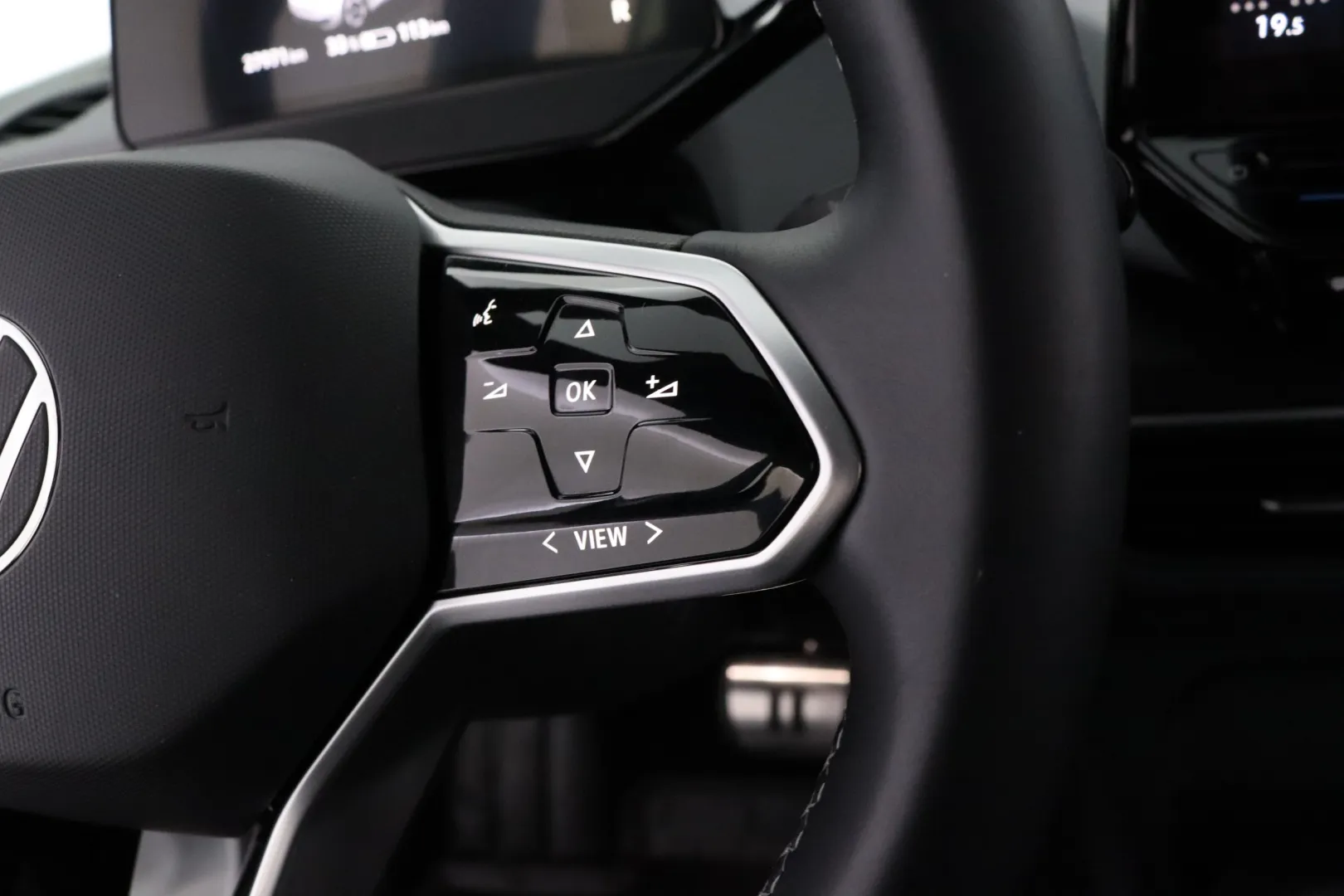 Volkswagen ID.3 OZR-965 carousel image