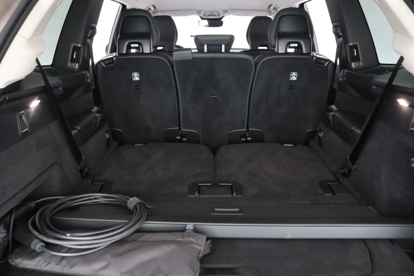 VOLVO XC90 MOR-296 carousel image