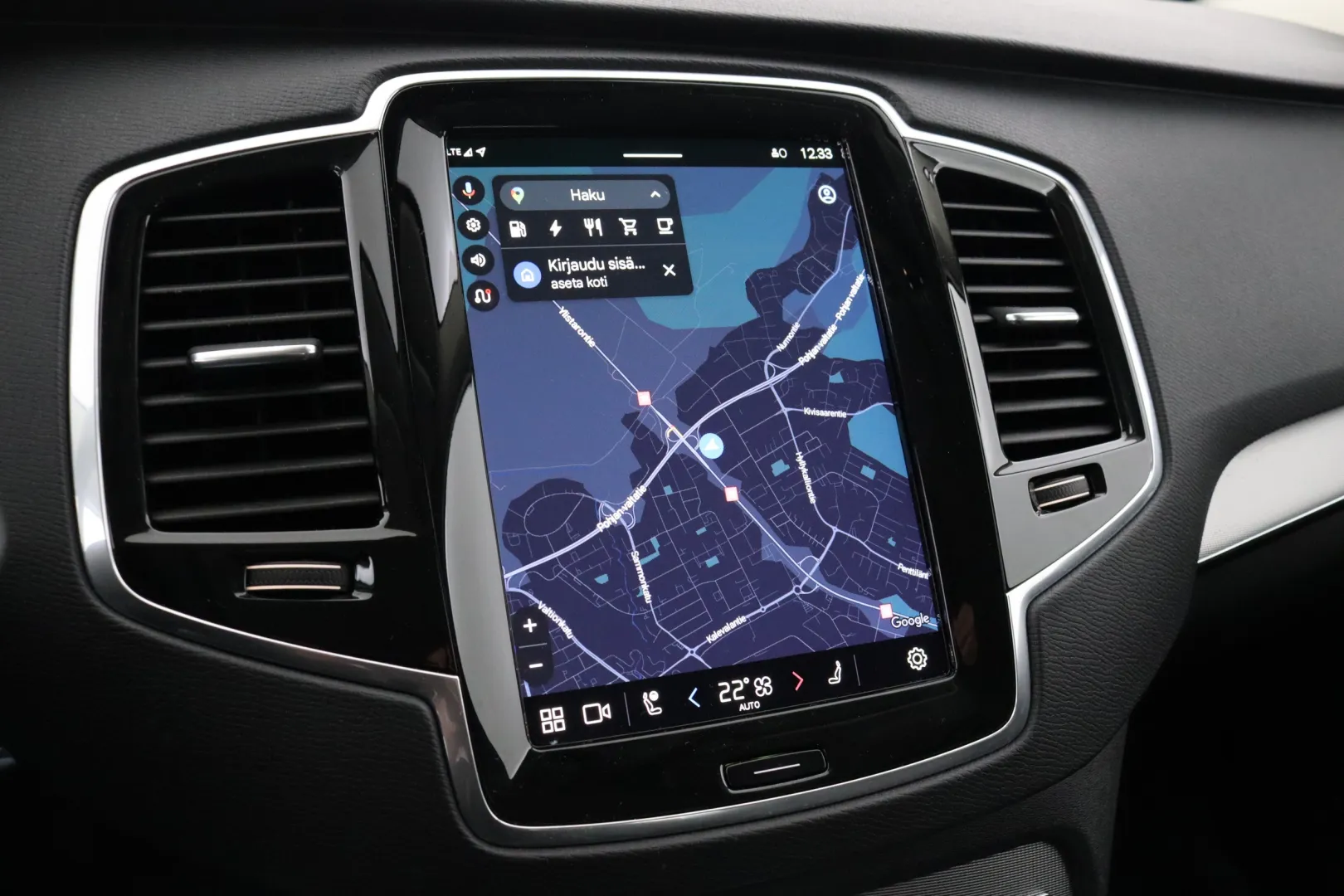 VOLVO XC90 MOR-296 carousel image