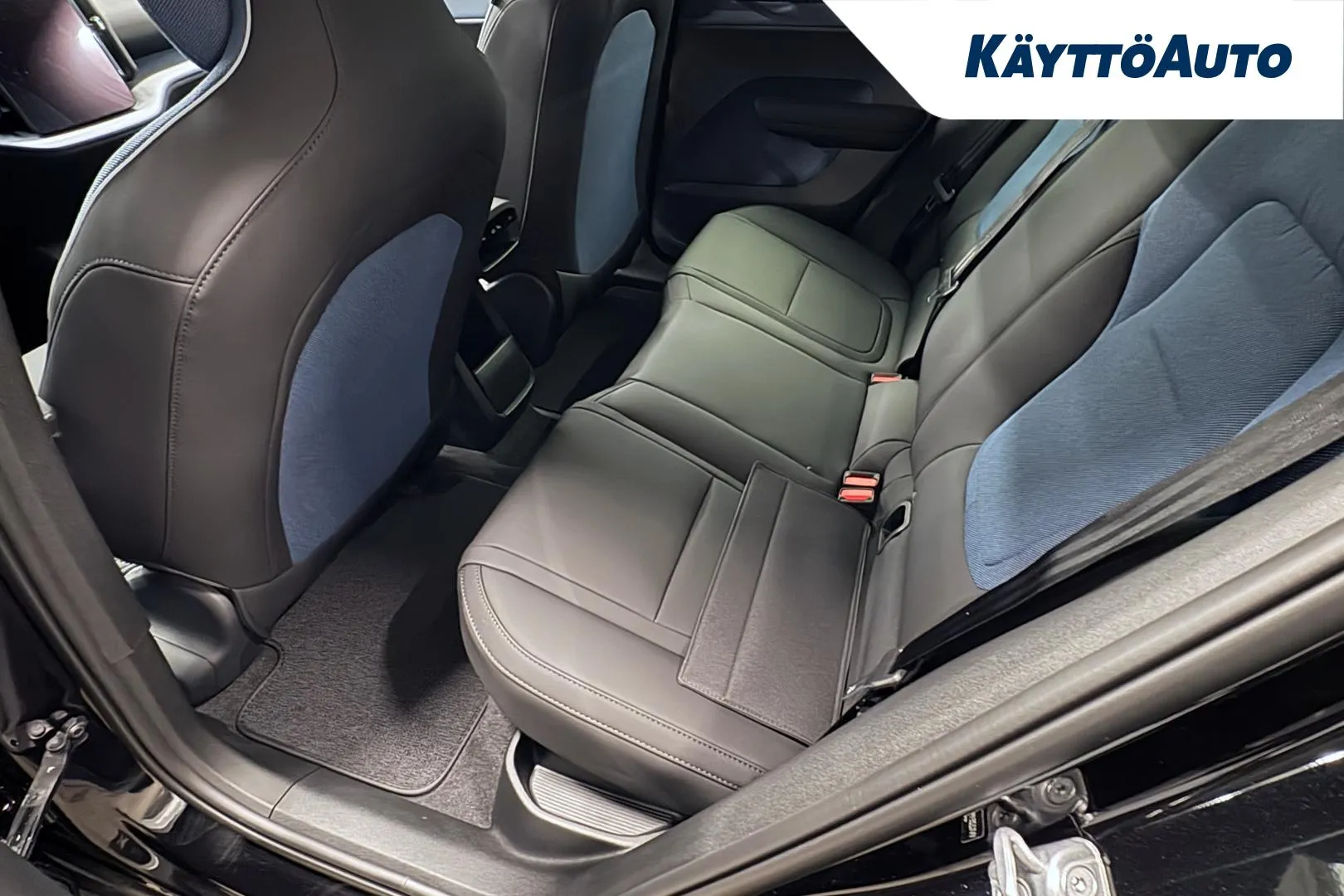 Volvo EX30 RXR-408 carousel image