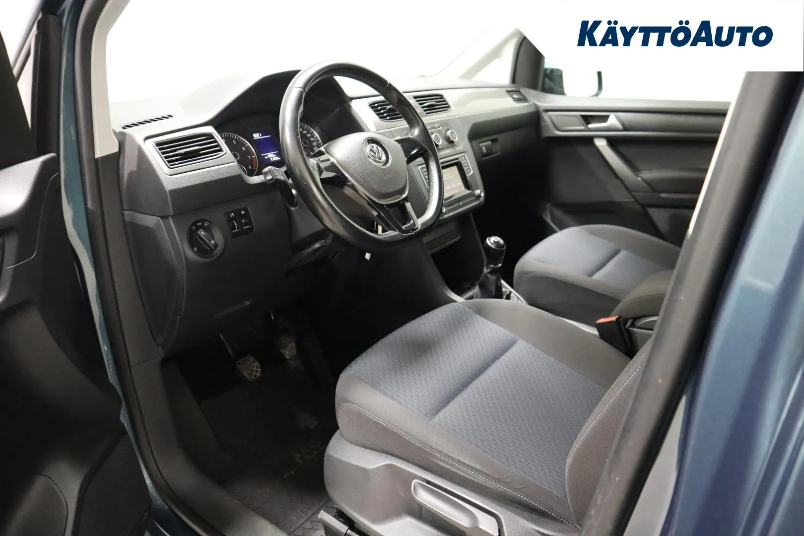 VOLKSWAGEN Caddy MRZ-893 carousel image