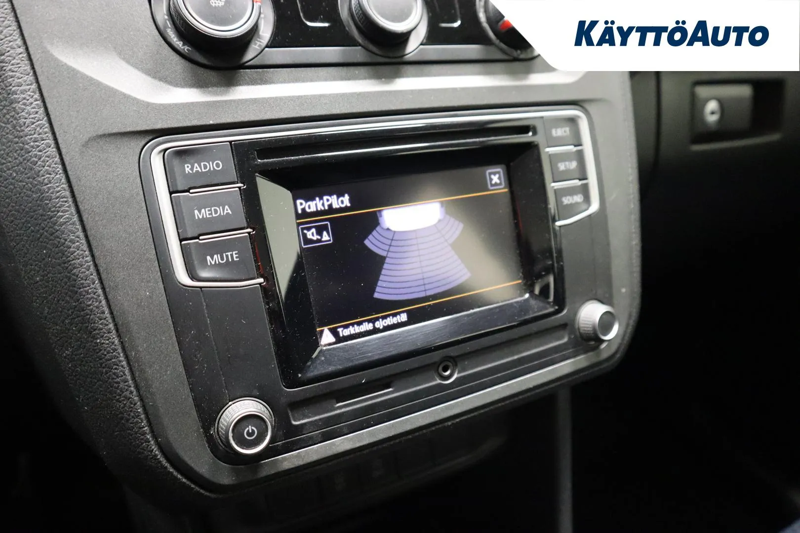 VOLKSWAGEN Caddy MRZ-893 carousel image