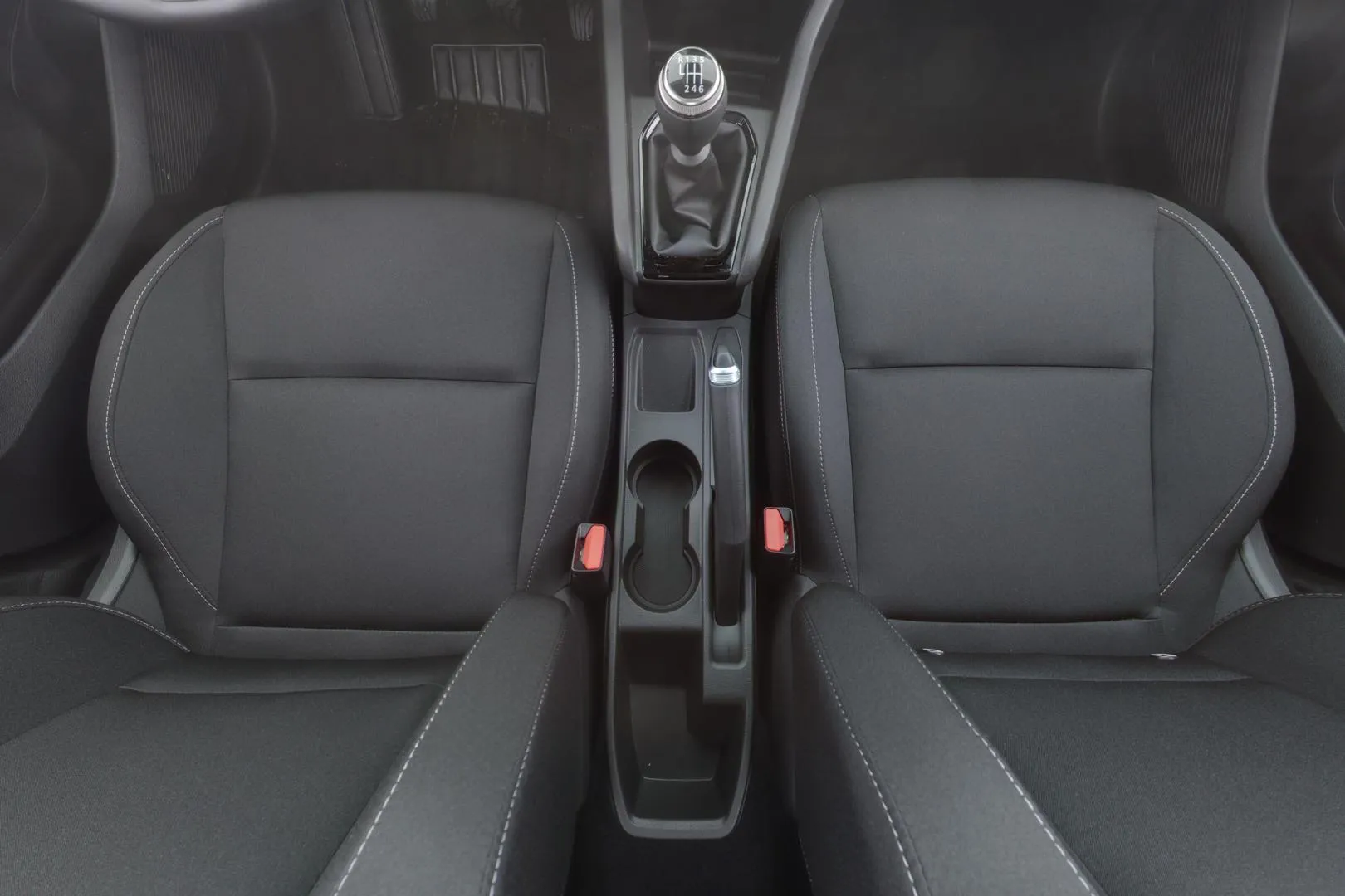 Renault Clio JOK-490 carousel image