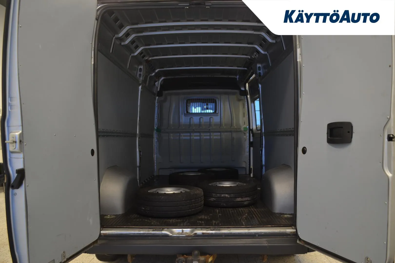 PEUGEOT Boxer EPL-865 carousel image