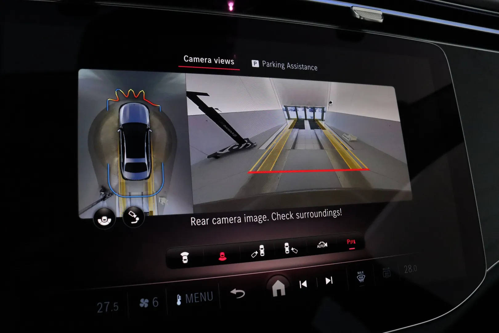 Mercedes-Benz E YXR-146 carousel image