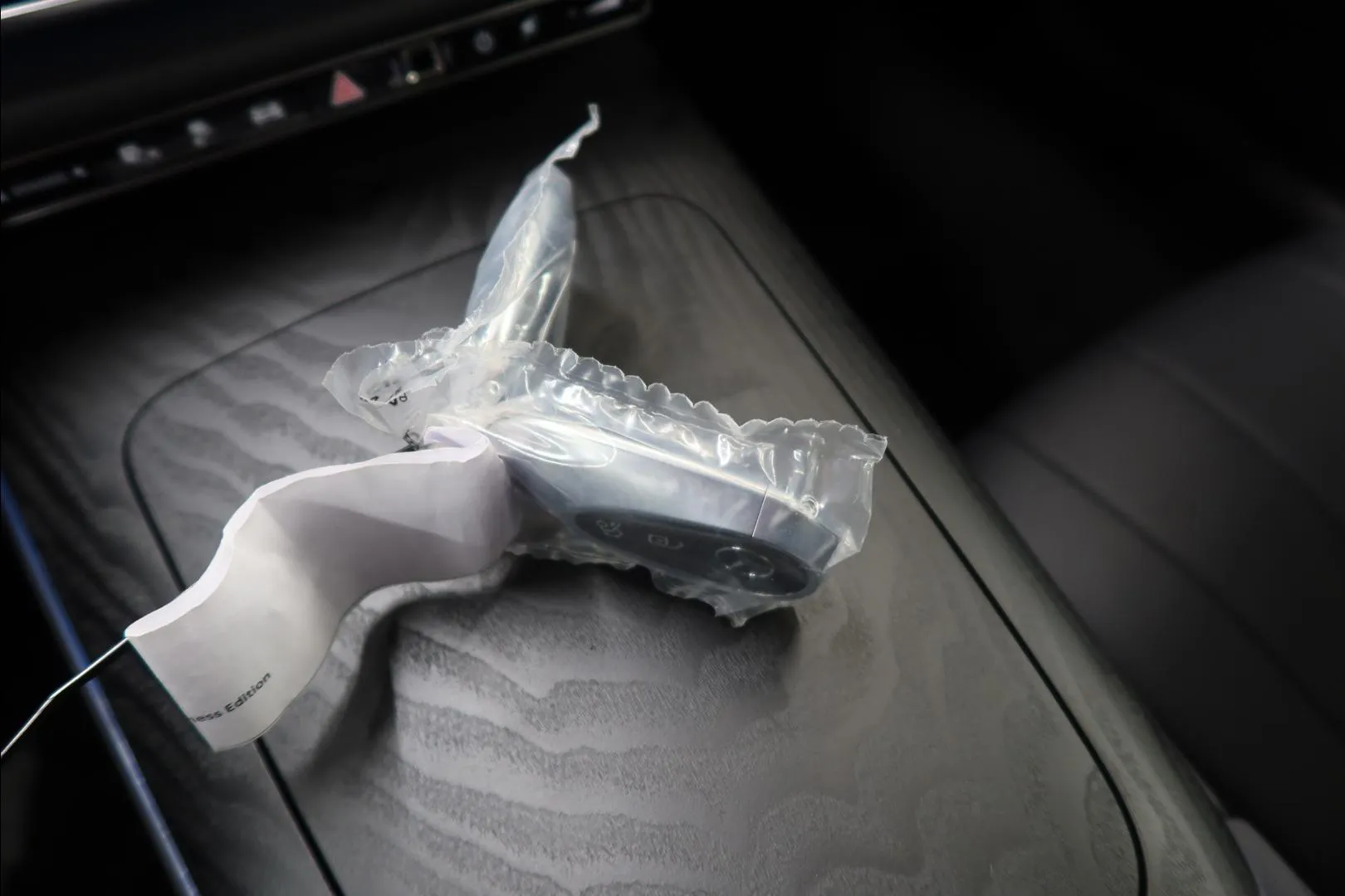 Mercedes-Benz E MRP-244 carousel image