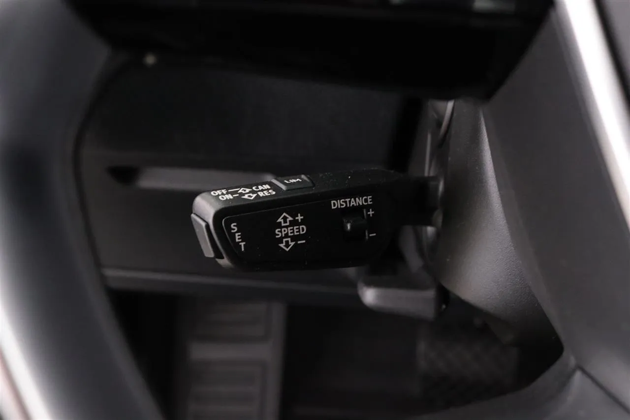 AUDI e-tron KTT-522 carousel image