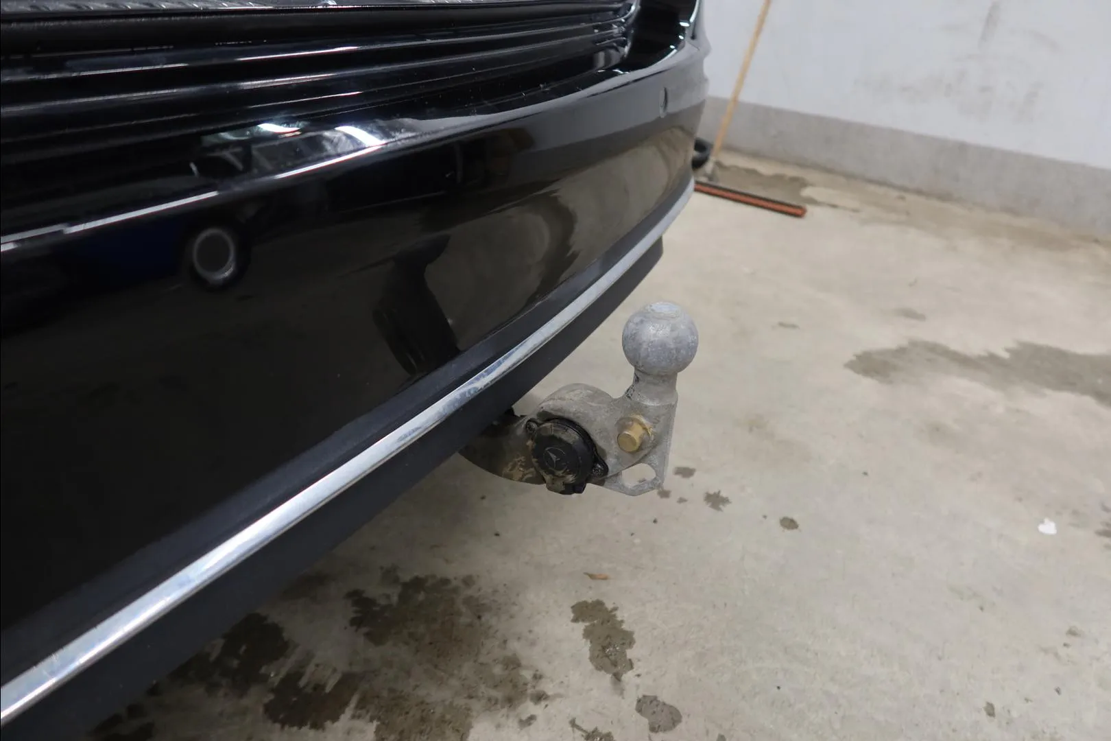 MERCEDES-BENZ C YLX-902 carousel image