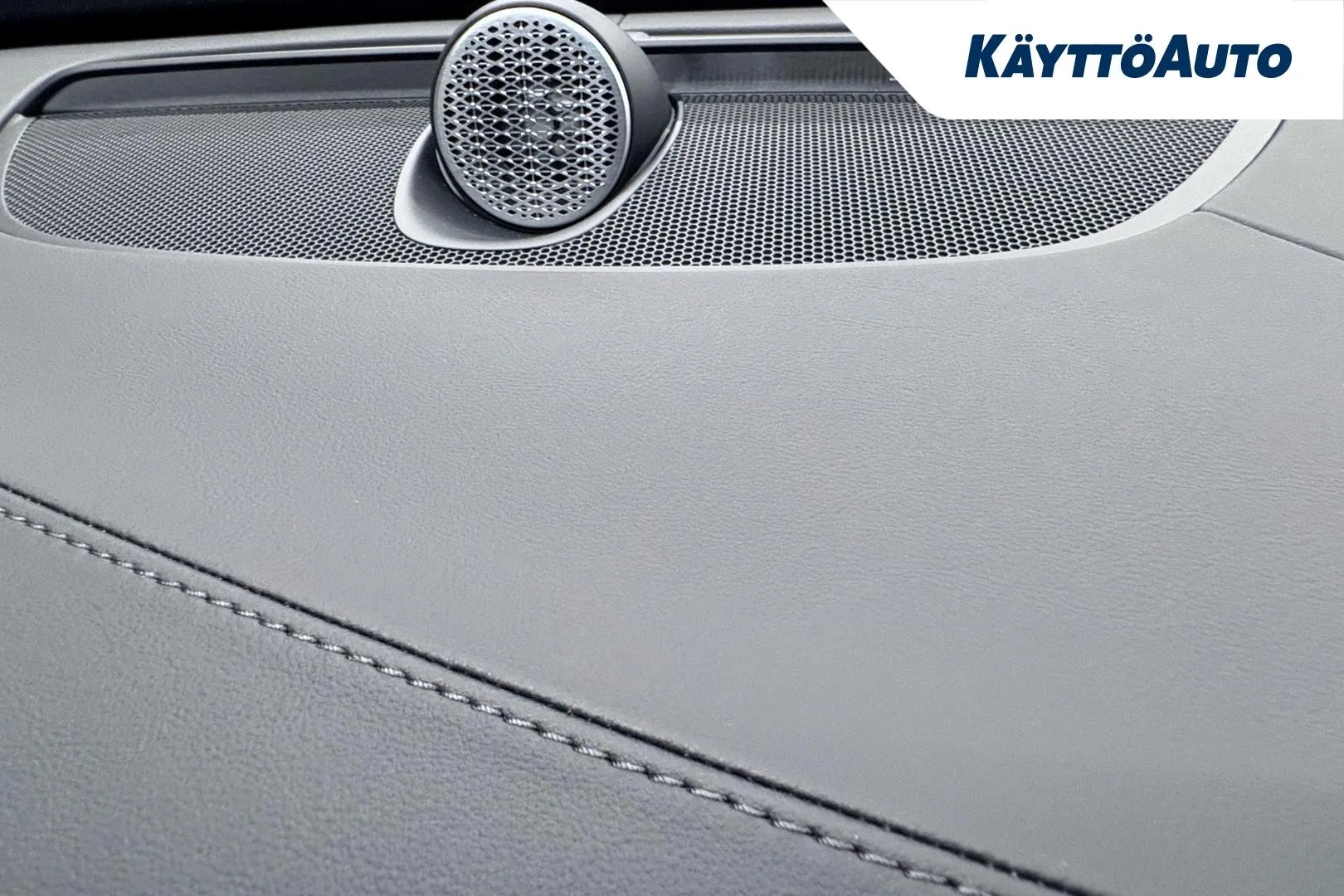 Volvo XC90 MRT-718 carousel image