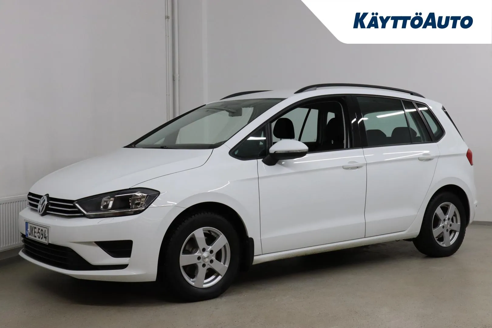 VOLKSWAGEN Golf Sportsvan JKE-594 carousel image