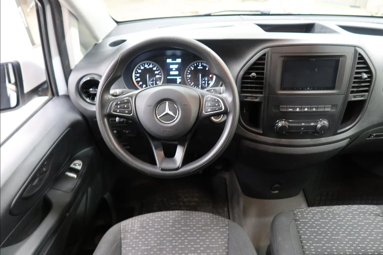 MERCEDES-BENZ Vito GPB-484 carousel image