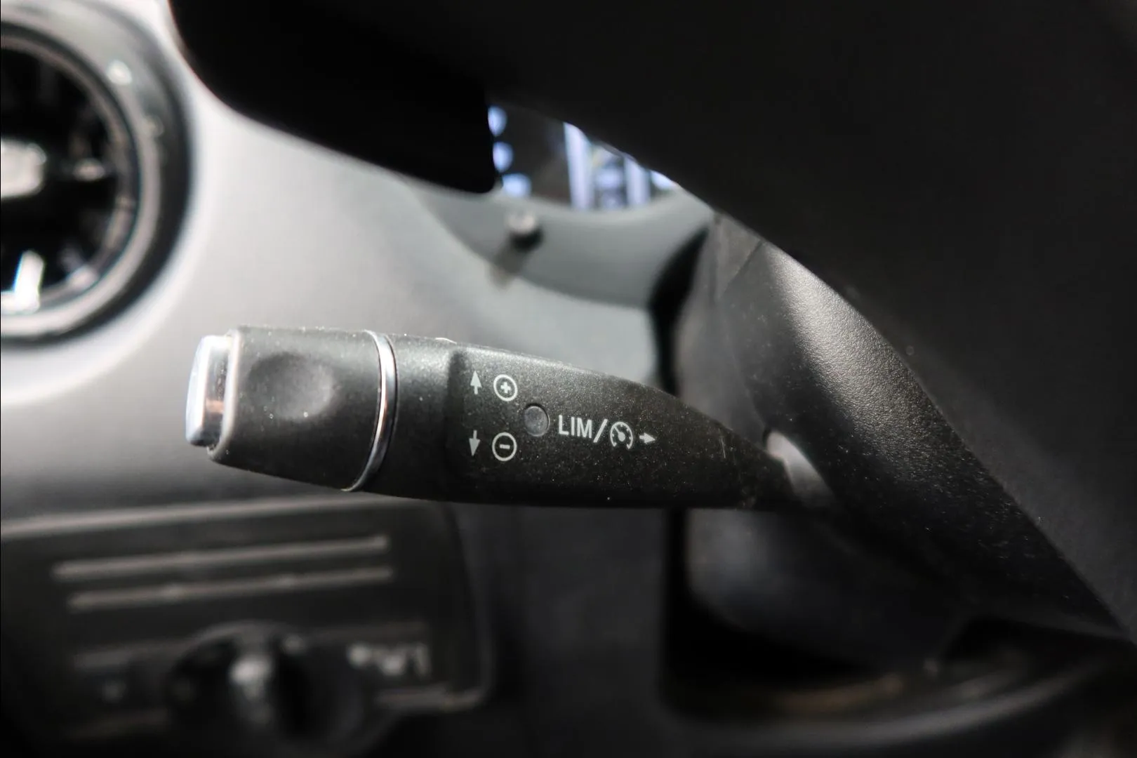 MERCEDES-BENZ Vito GPB-484 carousel image