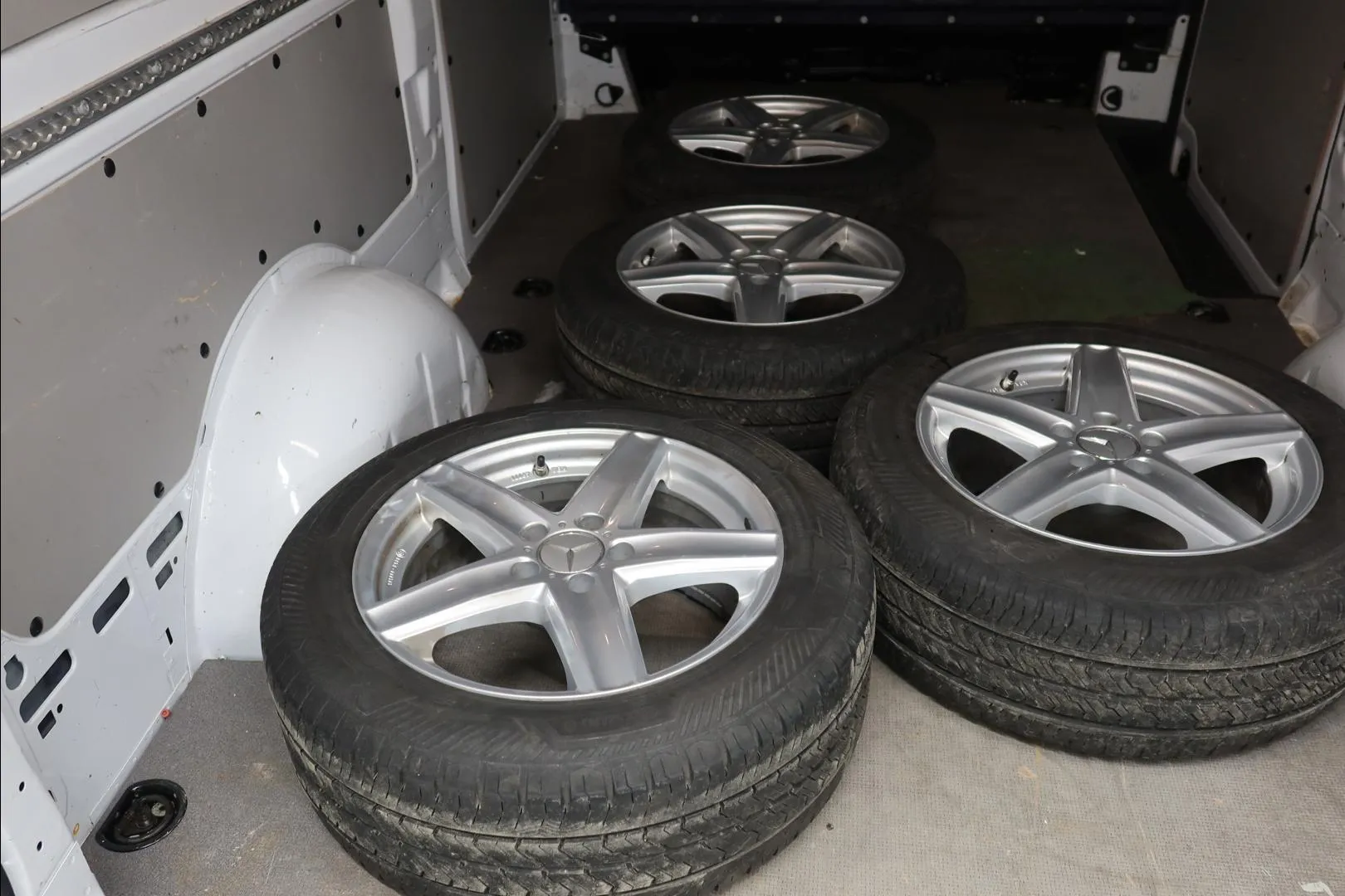 MERCEDES-BENZ Vito GPB-484 carousel image