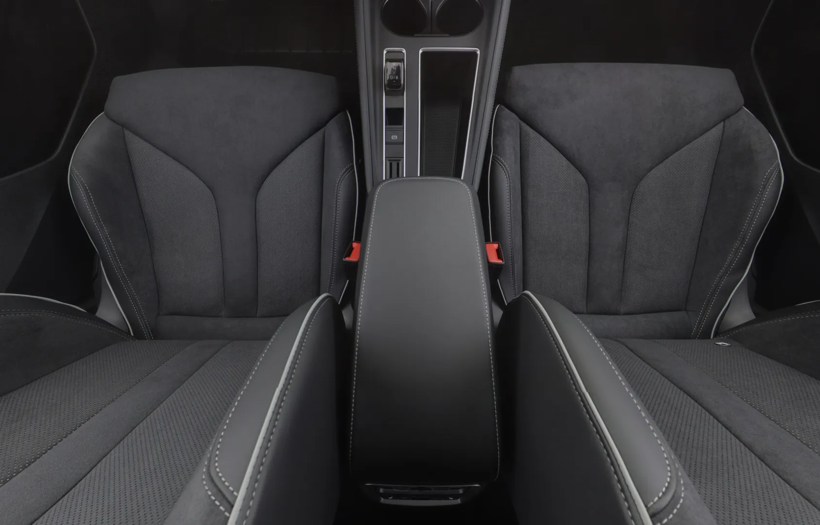 Skoda Elroq RXU-389 carousel image