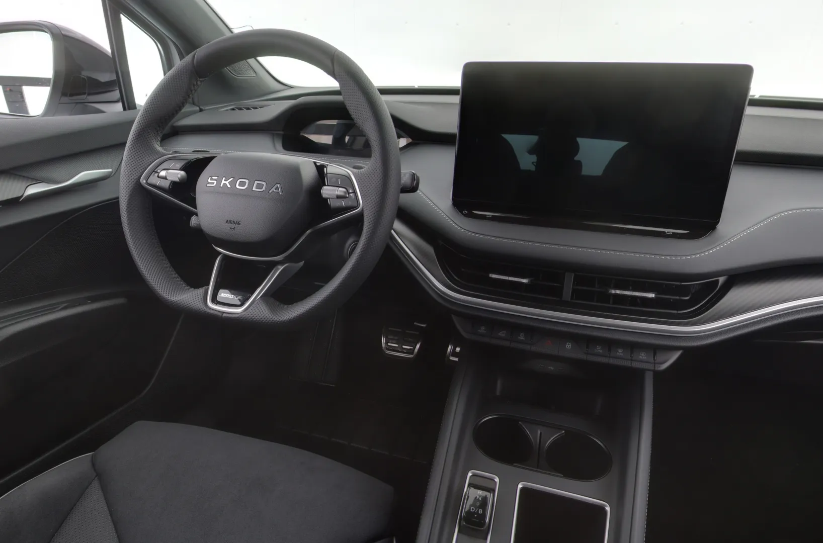 Skoda Elroq RXU-389 carousel image