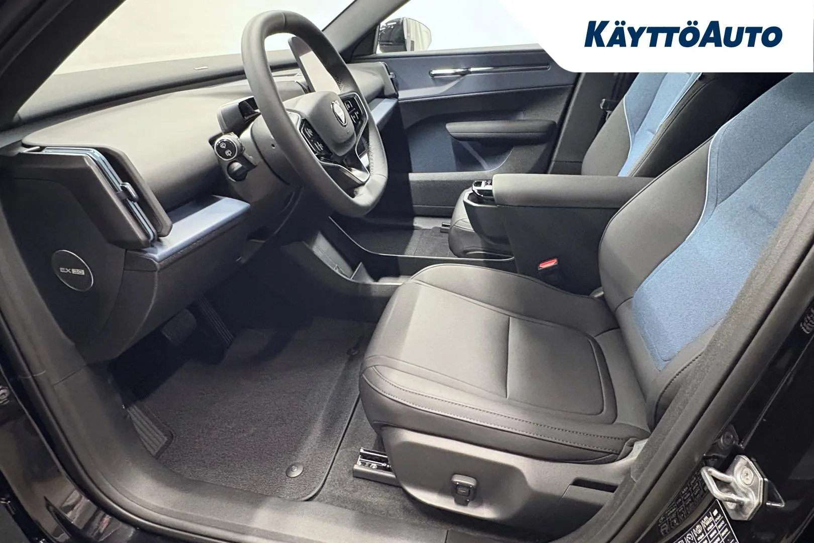 Volvo EX30 RXR-964 carousel image